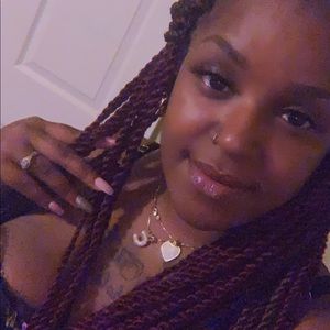 Meet your Posher, Ciera